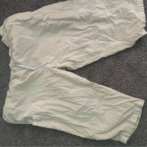Women’s Cream Pants